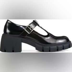 Women’s Madden Girl Heidi Mary Jane Black - Size 9M worn once!